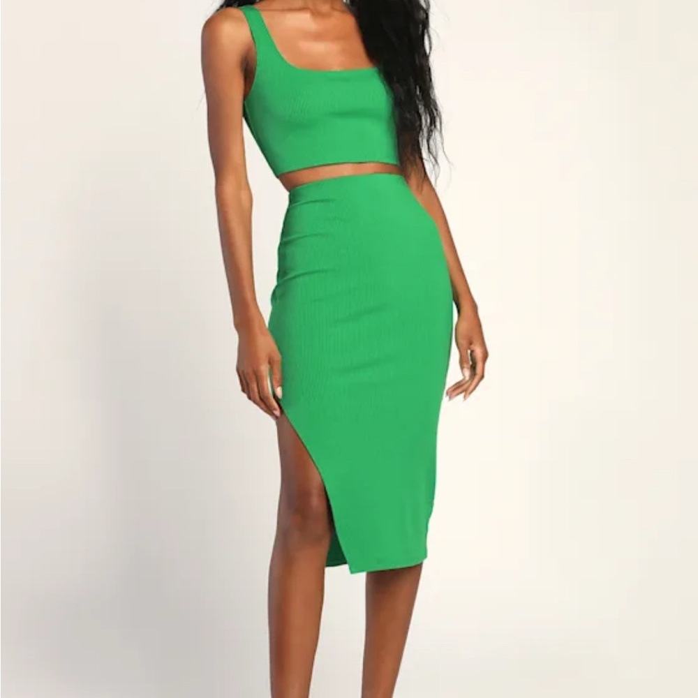 Lulu's Vibrant Green Ribbed Tank Top